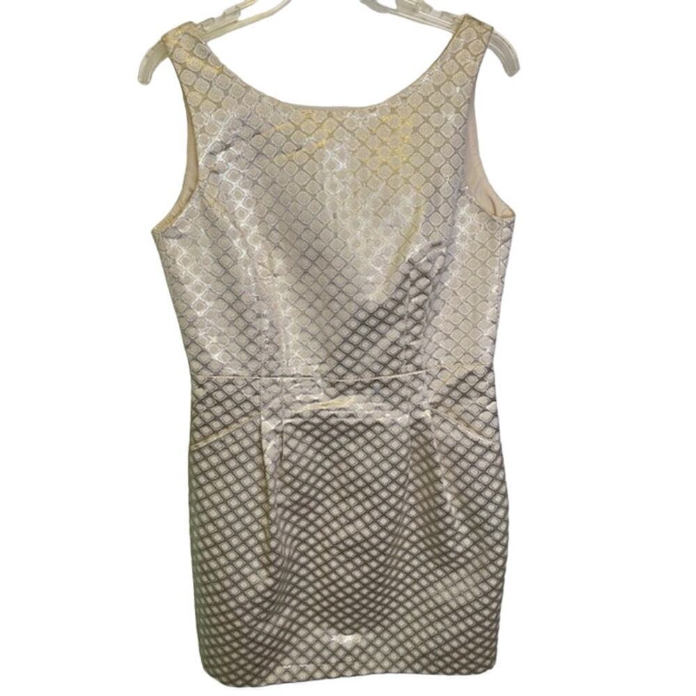 Dalia gold shimmer short dress, with pockets Size 8‎
